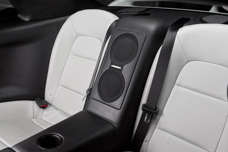 2011 Nissan GT-R Rear Seats Picture